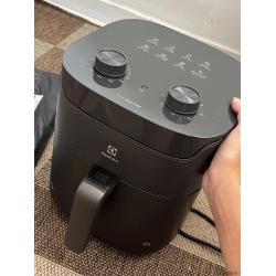 Air Fryer Electrolux 1400W 5,6L Efficient por Rita Lobo 127V Frete Grátis