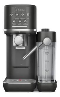 Cafeteira Espresso Electrolux Experience v Preta Ecm70