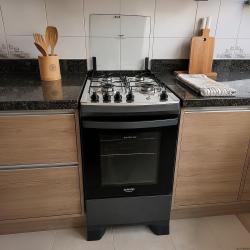 Fogão 4 Bocas Dako Supreme Mesa de Inox A Gás Titanium Bivolt