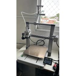Impressora 3D Bambu Lab A1 FDM Sem AMS - Kit com Porta-Resíduos, Espátula e Chaves de Manutenção Frete Grátis